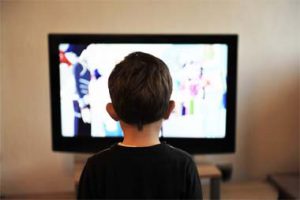 Les effets nocifs de la télévision sur les jeunes enfants